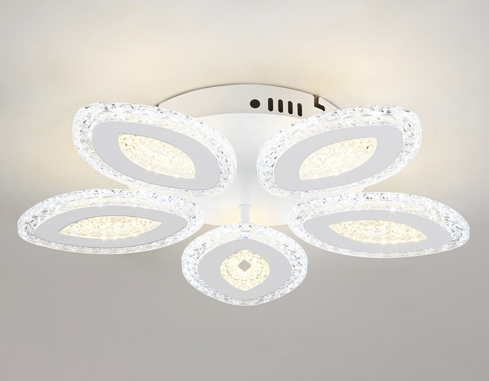 Потолочная люстра Ambrella Light FA FA4015