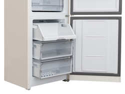 Холодильник Hotpoint HT 5200 C AB 869892400690