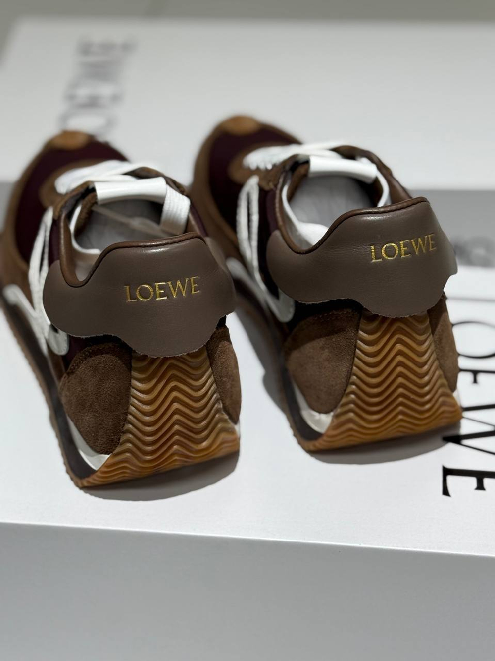 Кроссовки Loewe