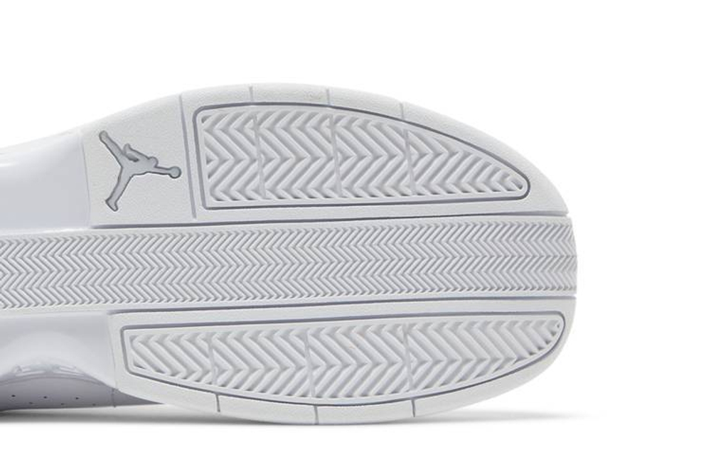 Jordan Team Elite 2 Low Hyper Sneakers