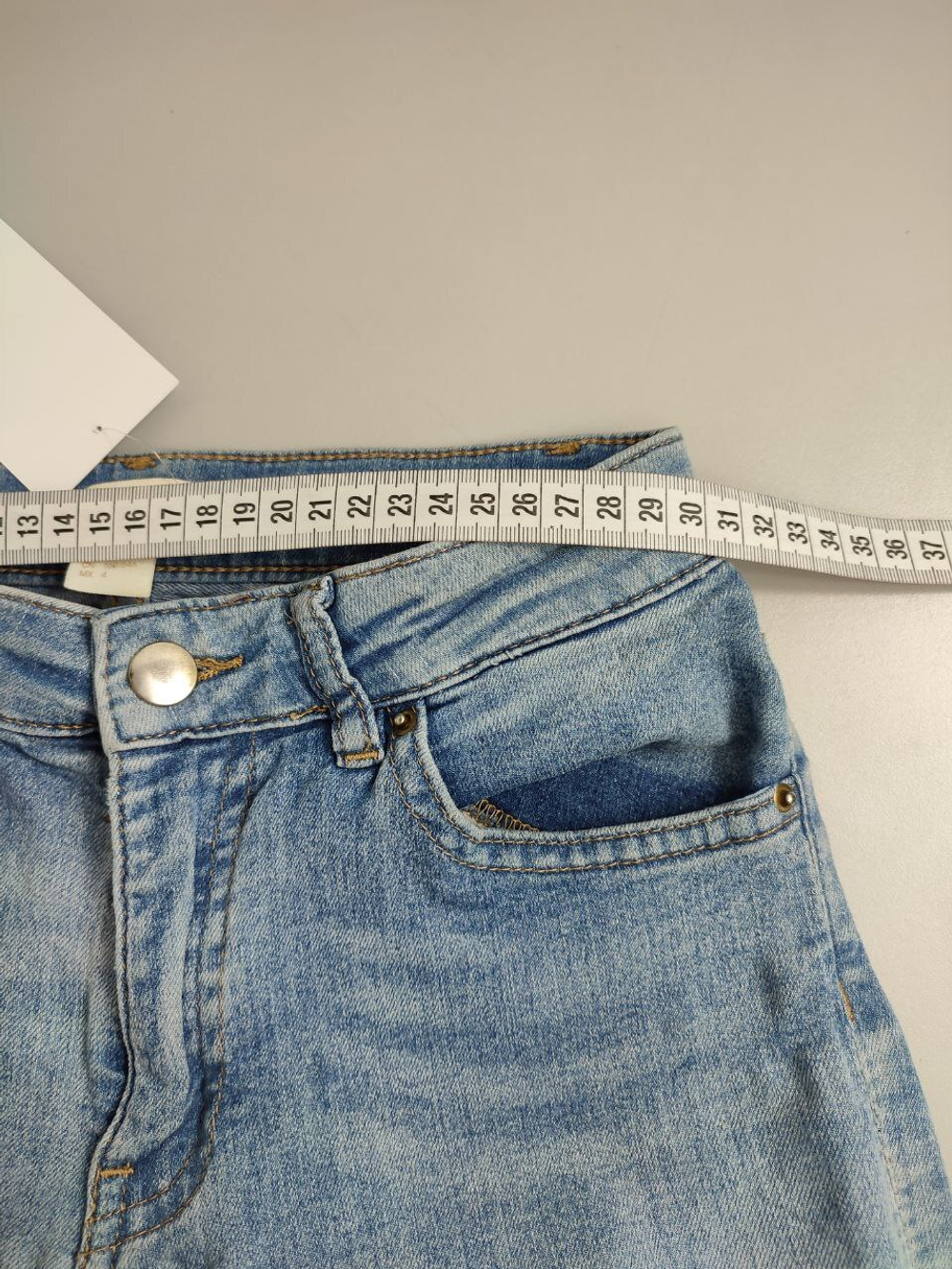 Джинсы H&M зауженные 40 размер