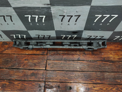 Абсорбер переднего бампера Skoda Karoq 17-нв Б/У Оригинал 57A807248C