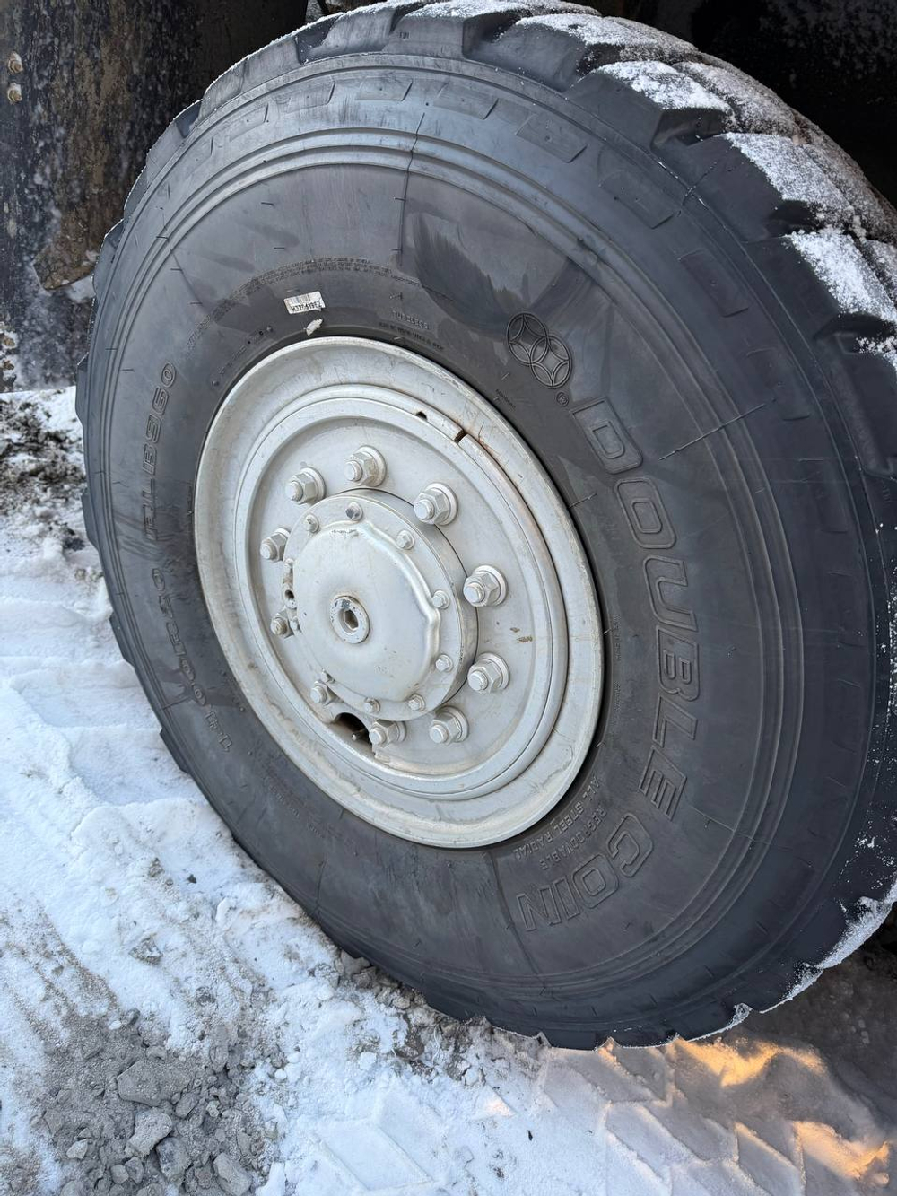 XCMG XCT25 Автокран XCT25L4_SR/25 (Дизельный, 6,4 л, 256 л.с., МТ)