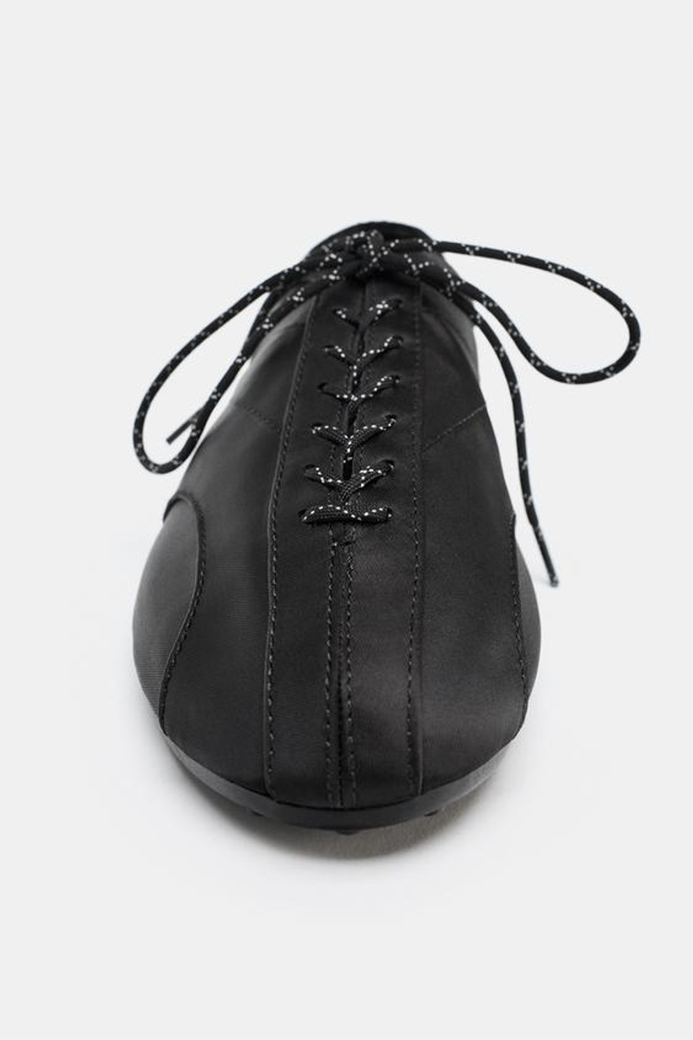 ZARA СПОРТИВНЫЕ БАЛЕТКИ СО ШНУРОВКОЙ, ЧЕРНЫЙ