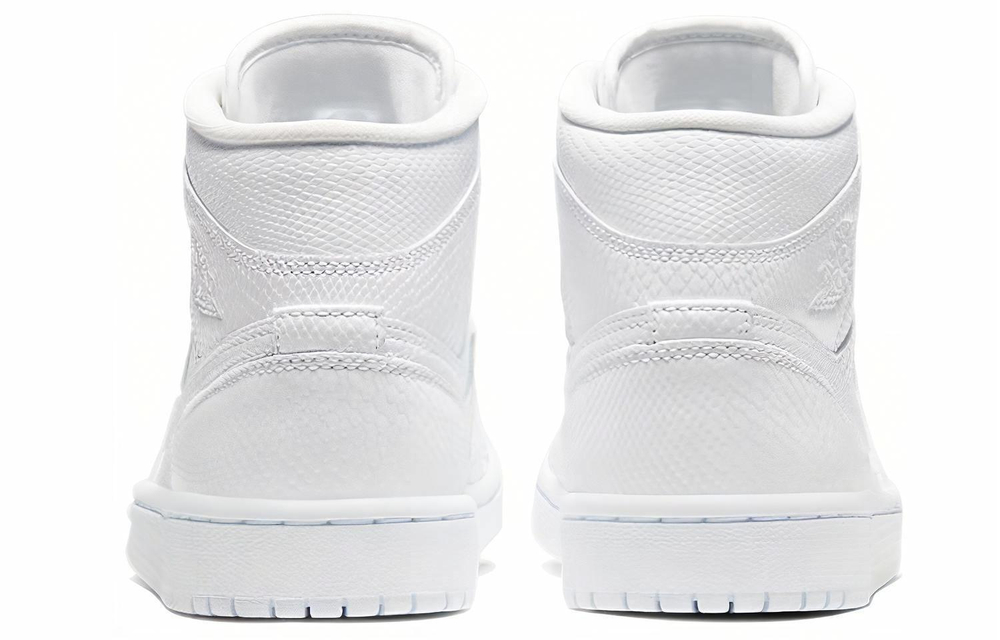 Кроссовки Jordan Air Jordan 1 Mid (Женская размерная сетка)