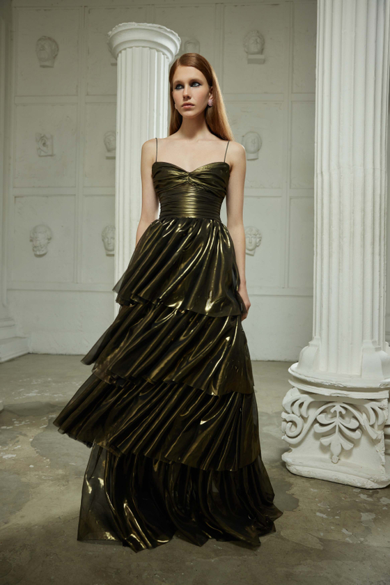 Платье макси из шифона драпированное с многоярусной юбкой