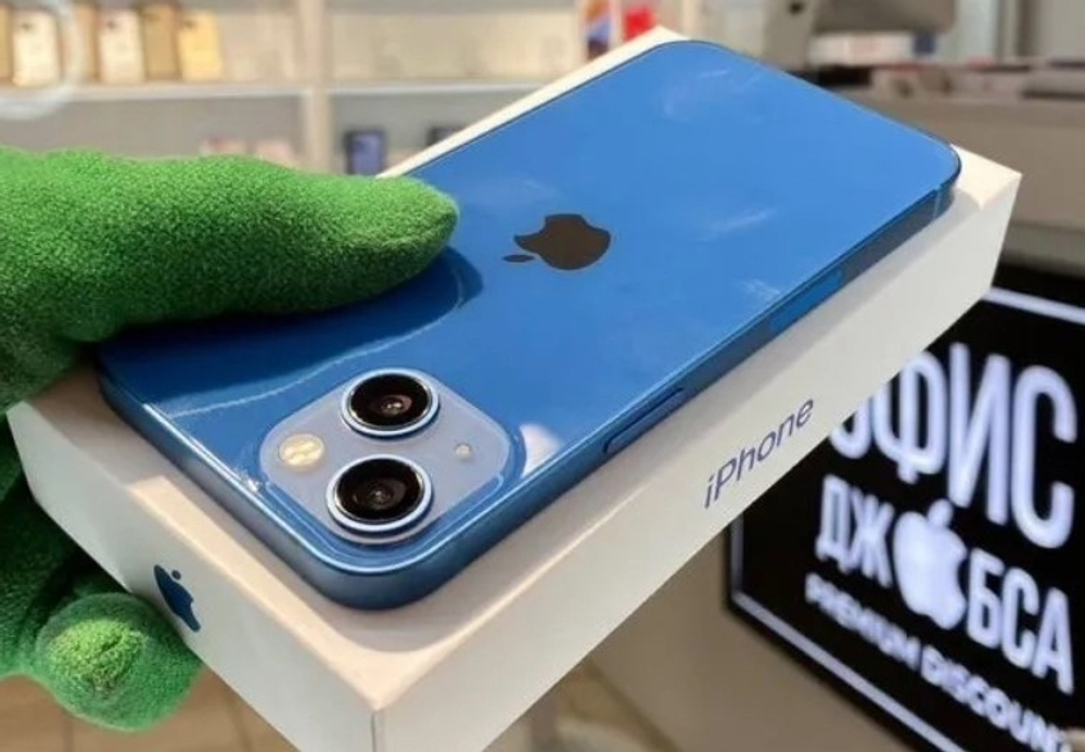 iPhone 13, 128 ГБ б/у