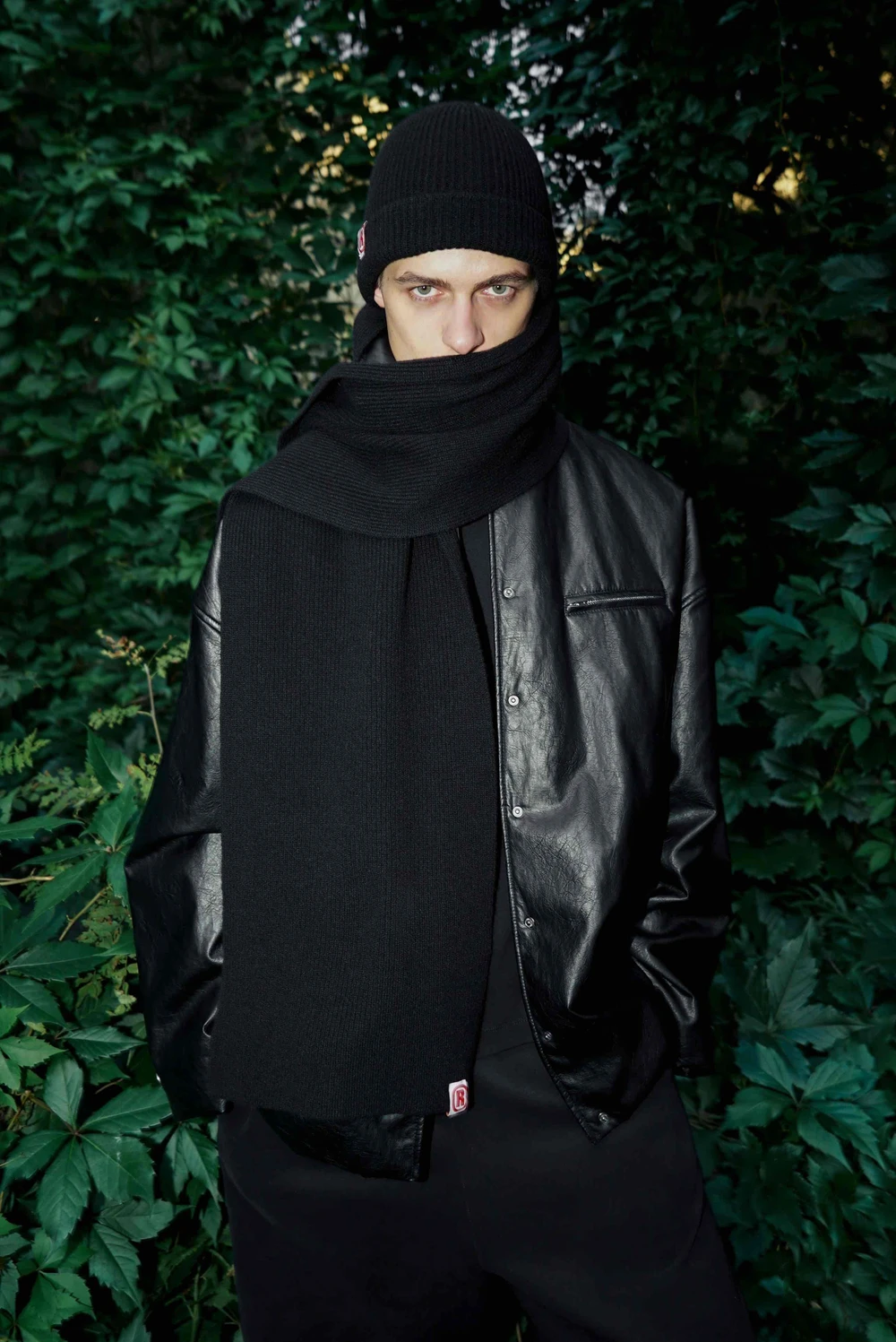 Шарф из шерсти мериноса черный