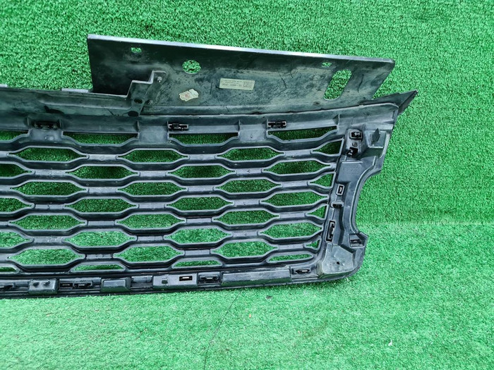 Решетка радиатора Range Rover Vogue 4 L405 (17-22)