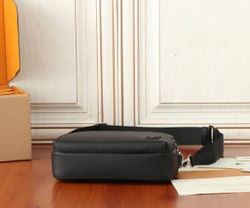 Мессенджер-Сумка через плечо Louis Vuitton Avenue