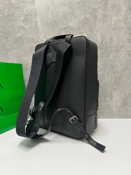 Рюкзак мужской Bottega Veneta Intrecciato Small черный