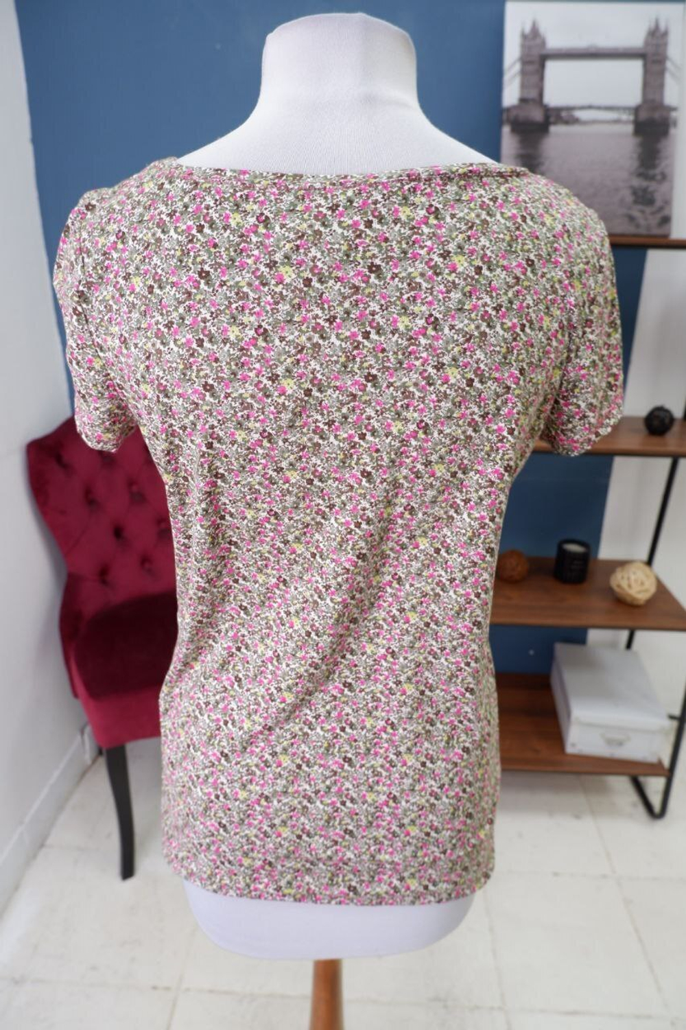 Футболка Camaieu пестрая 46-48 размер