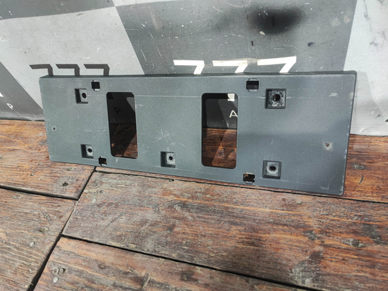 Площадка гос. номера Tank 300 20-нв Б/У Оригинал 2808100XKM01A