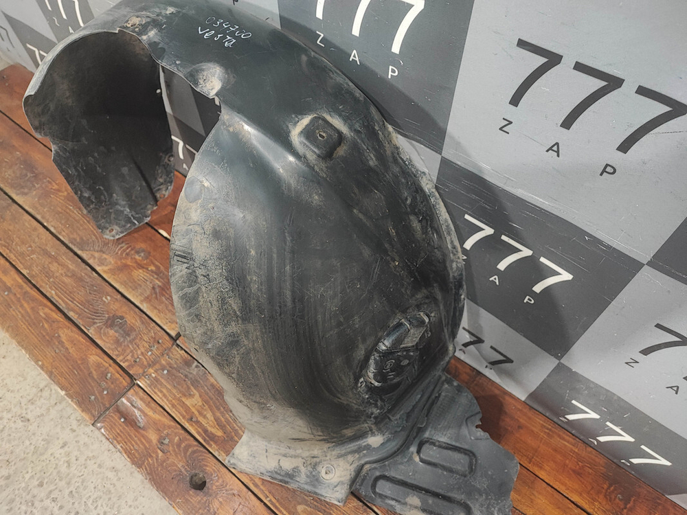 Подкрылок передний левый LADA Vesta 15-нв Б/У Оригинал 8450007043