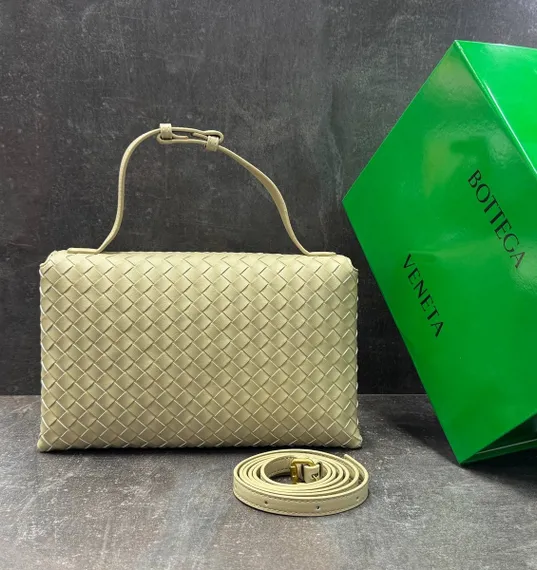Сумка Bottega Veneta Knot Lock