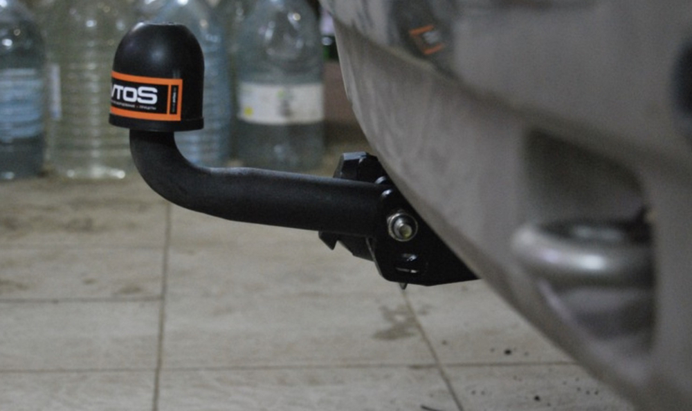 Фаркоп для Lada Largus универсал 2012-, Dacia Logan универсал 2007-2014 Тип шара: A. Нагрузки: 1300/75 кг, RN 03