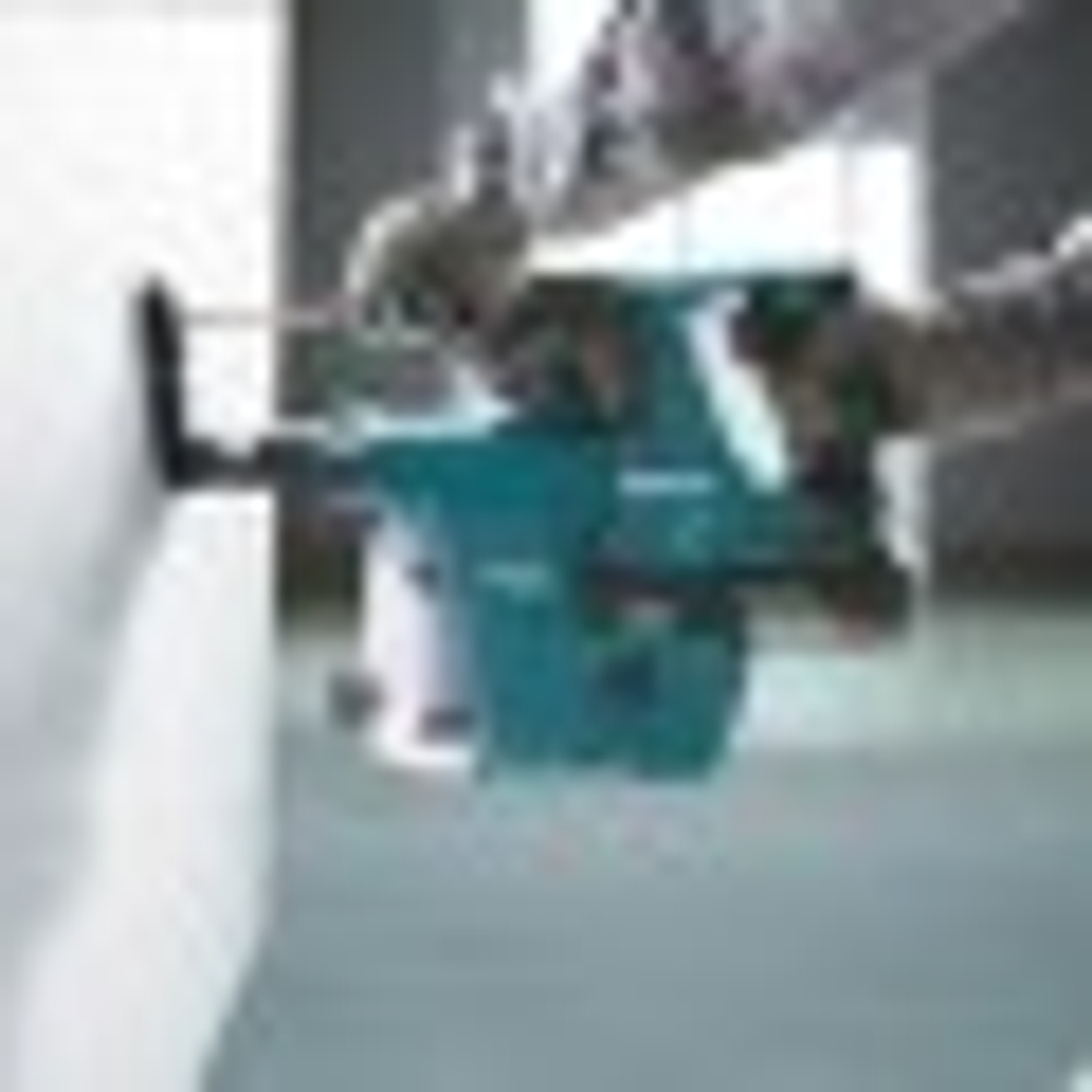 Перфоратор аккумуляторный MAKITA DHR242RT бесщеточный
