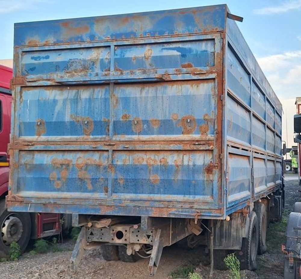 ТехноСтавПрицеп ТР8499 на шасси КамАЗ 65115 6x4 Зерновоз ТР8499 (Дизельный, 11,8 л, 301 л.с., МТ)