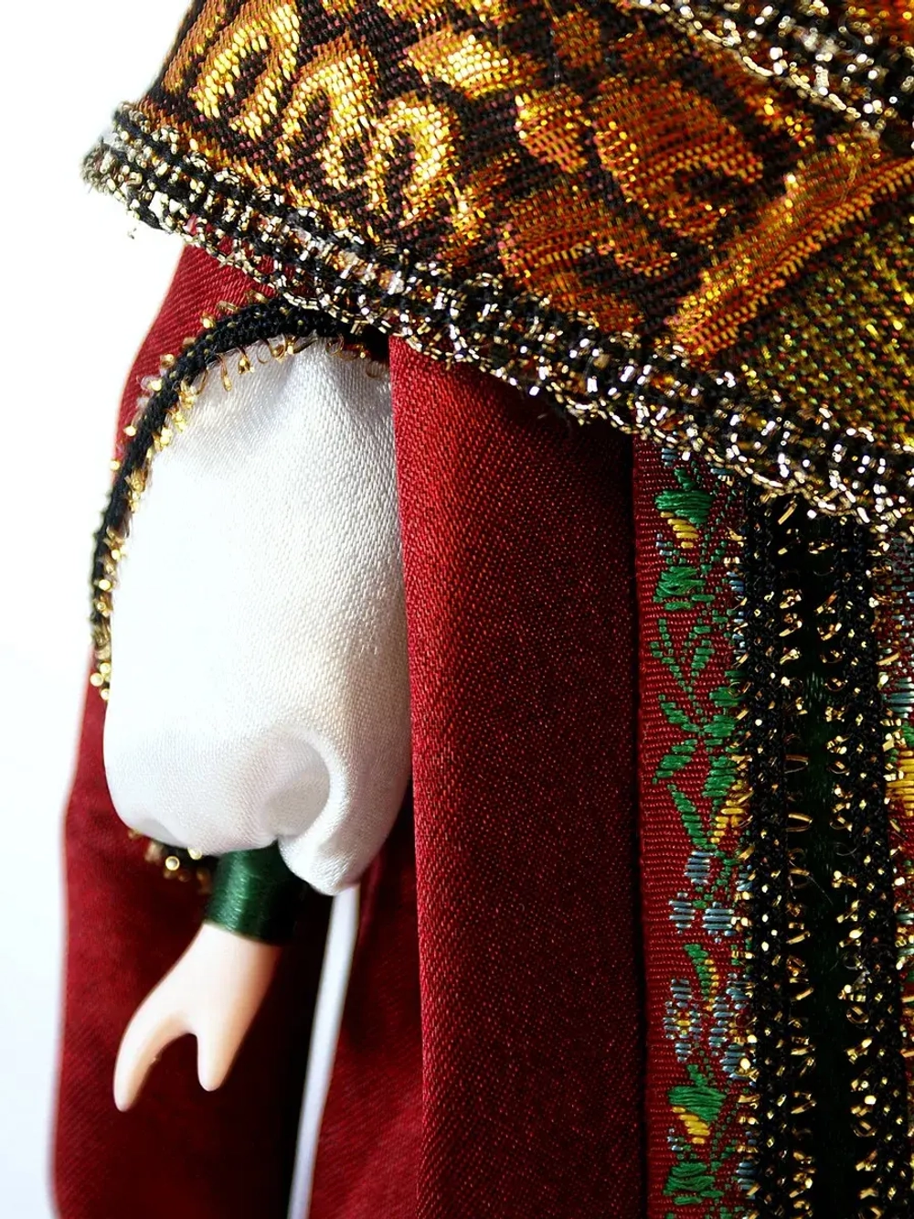 Кукла коллекционная московская Боярыня