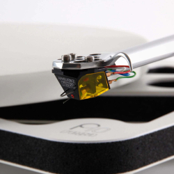 REGA PLANAR 10 WHITE ПРОИГРЫВАТЕЛЬ ВИНИЛОВЫХ ПЛАСТИНОК