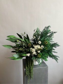 Композиция в кашпо Варуна