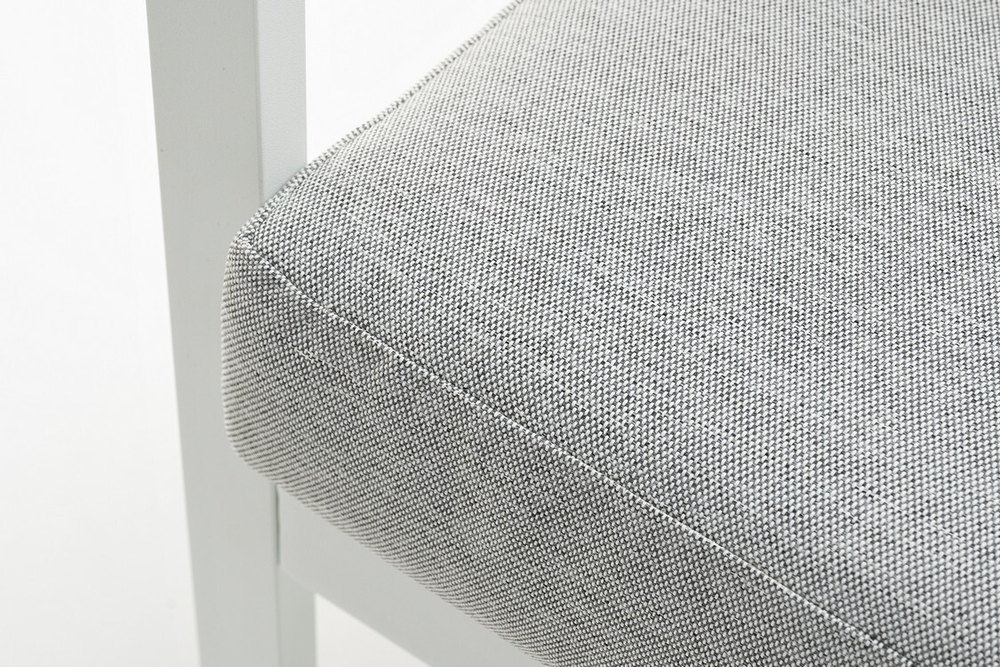 Кресло из алюминия MAYA белый