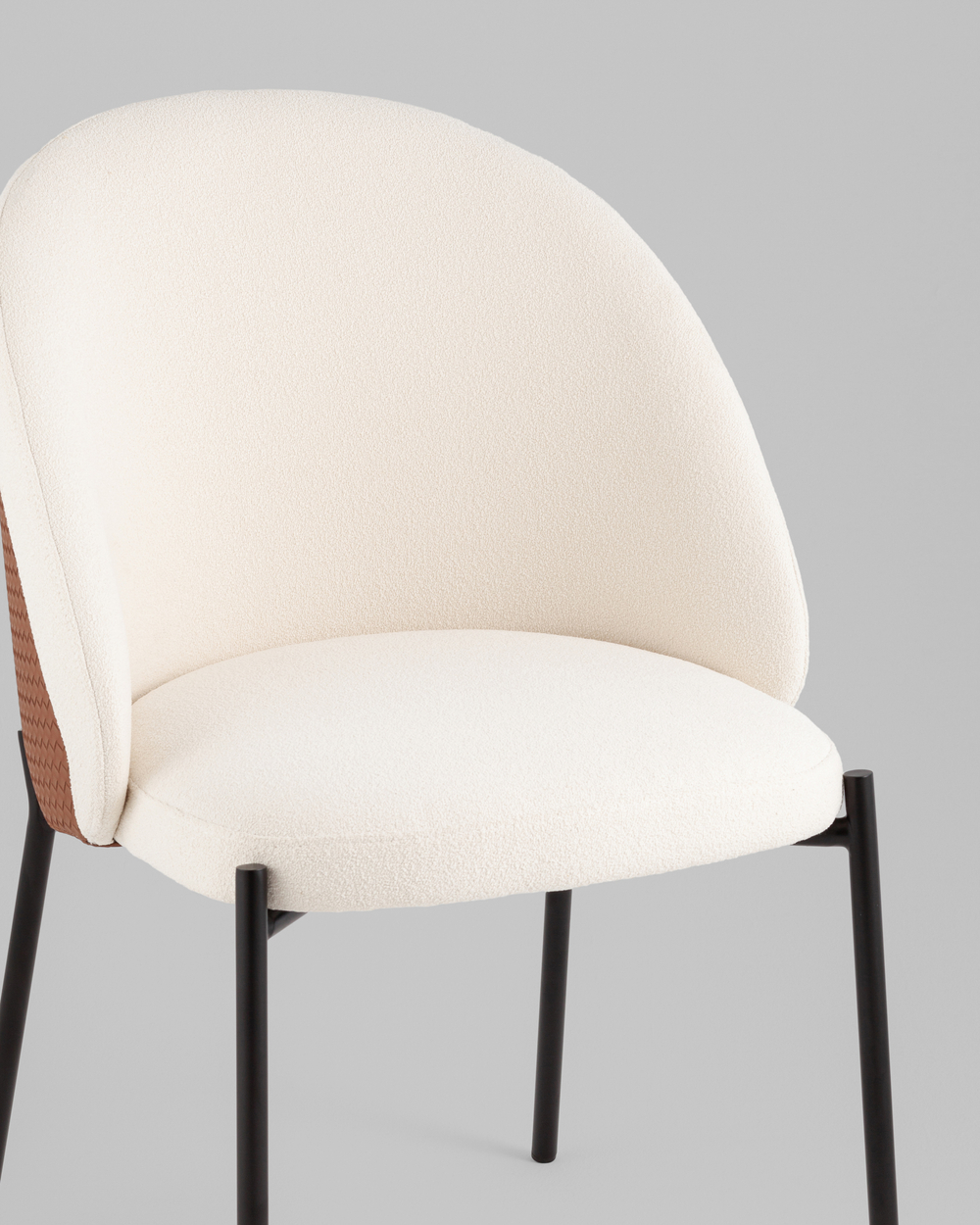 Стул обеденный Adelinde бежевый с коричневой экокожей