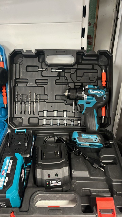 Дрель-шуруповерт