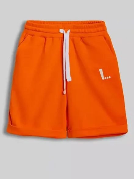 Спортивные шорты для мальчика в садик