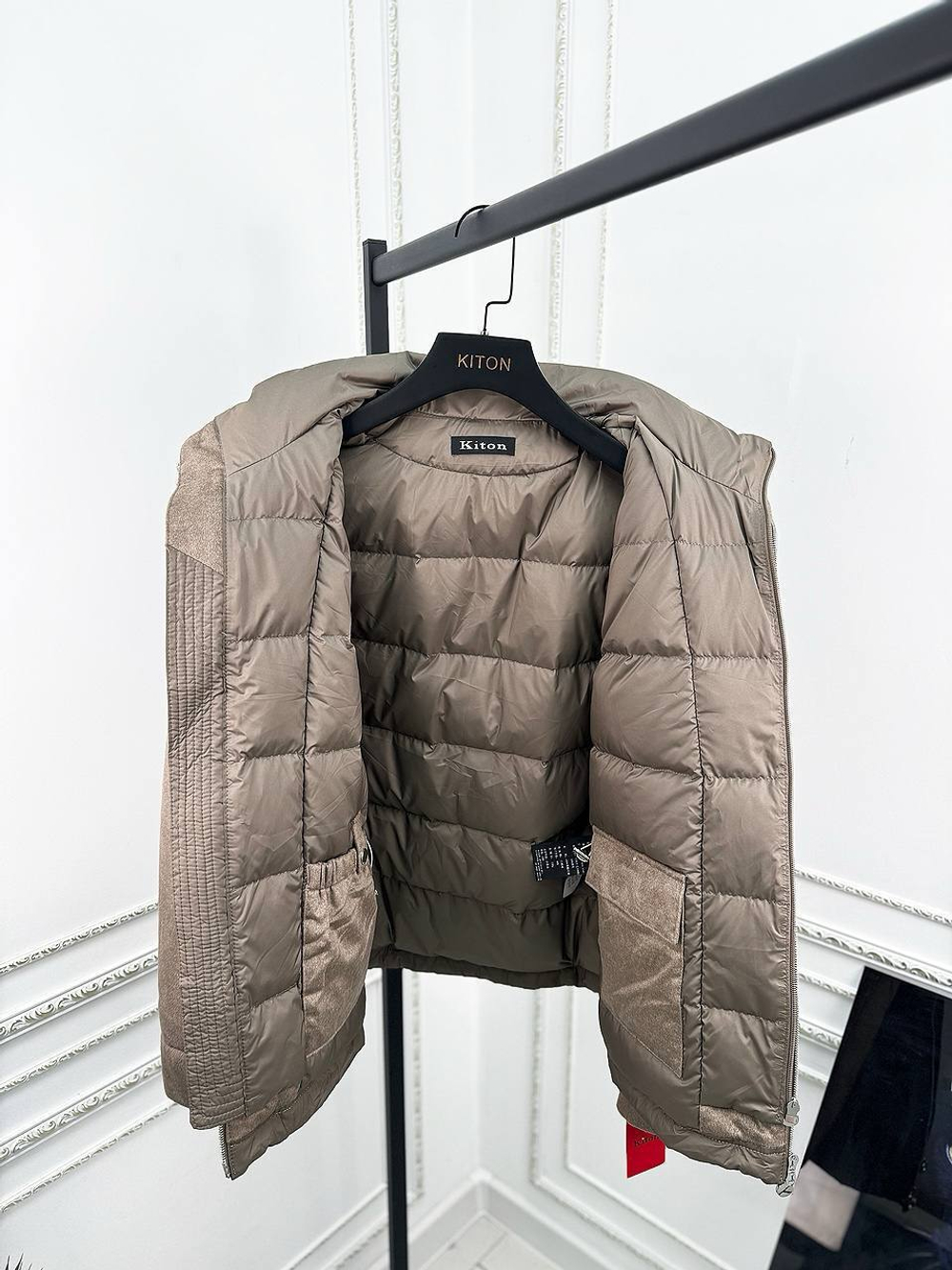 Пуховик Kiton