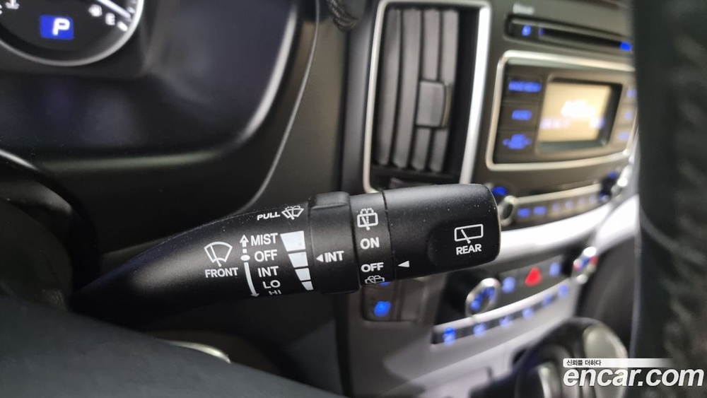Hyundai The New Grand Starex Van 5-и местный (09.2020)