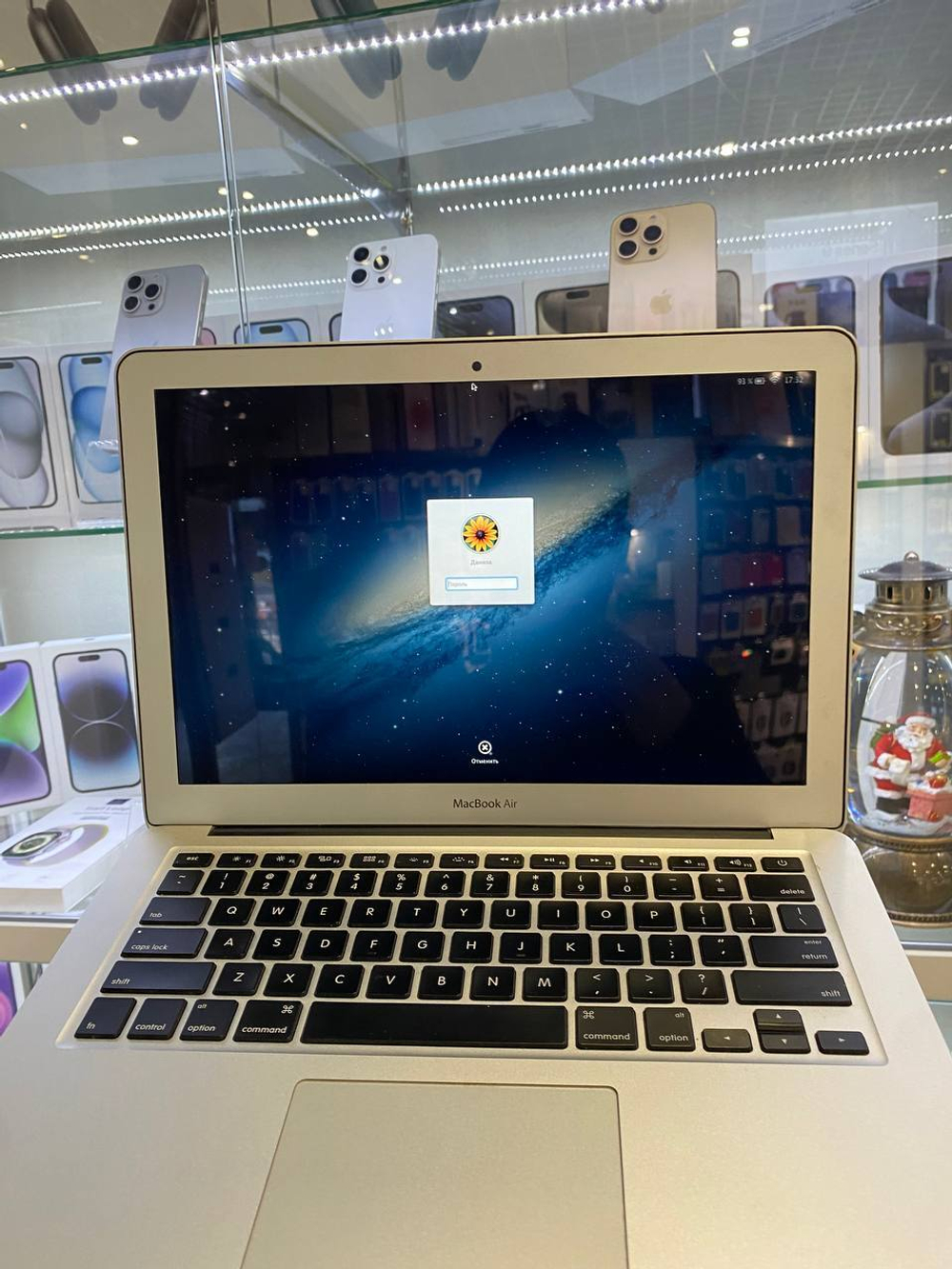 Apple MacBook Pro 13.3” A1466 i5 256Gb SG Б/У