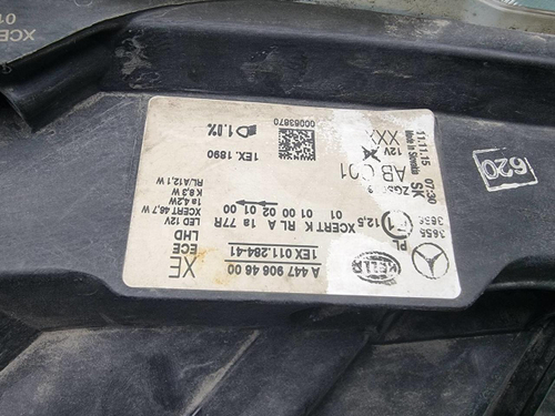 Фара левая Mercedes V W447 (2014-н.в.) LED