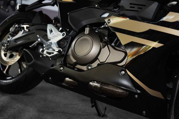 Мотоцикл SHARMAX GP RS 601 Ultra