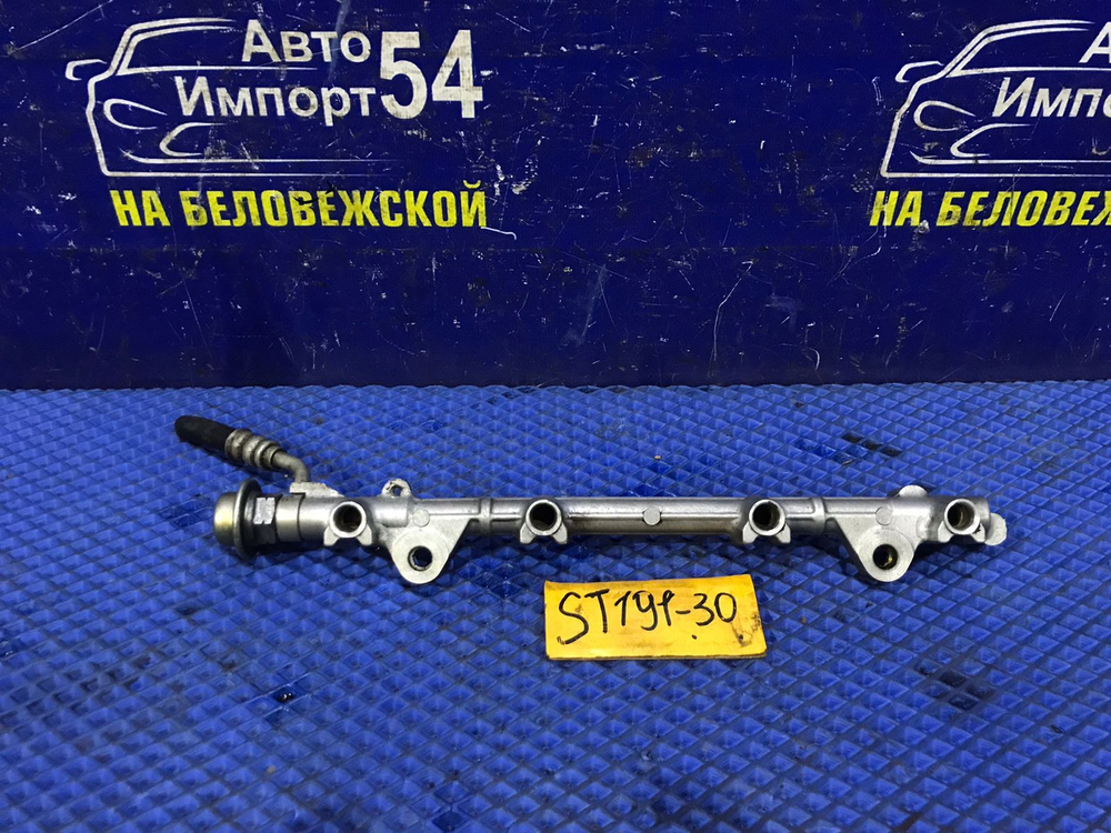 Топливная рейка TOYOTA CORONA 1993