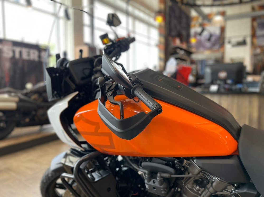 Pan America 1250 Special - Baja Orange / Stonewashed White Pearl