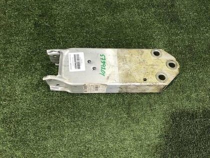 Кронштейн усилителя передний левый BMW 7er F01 F02 (2008-2015)