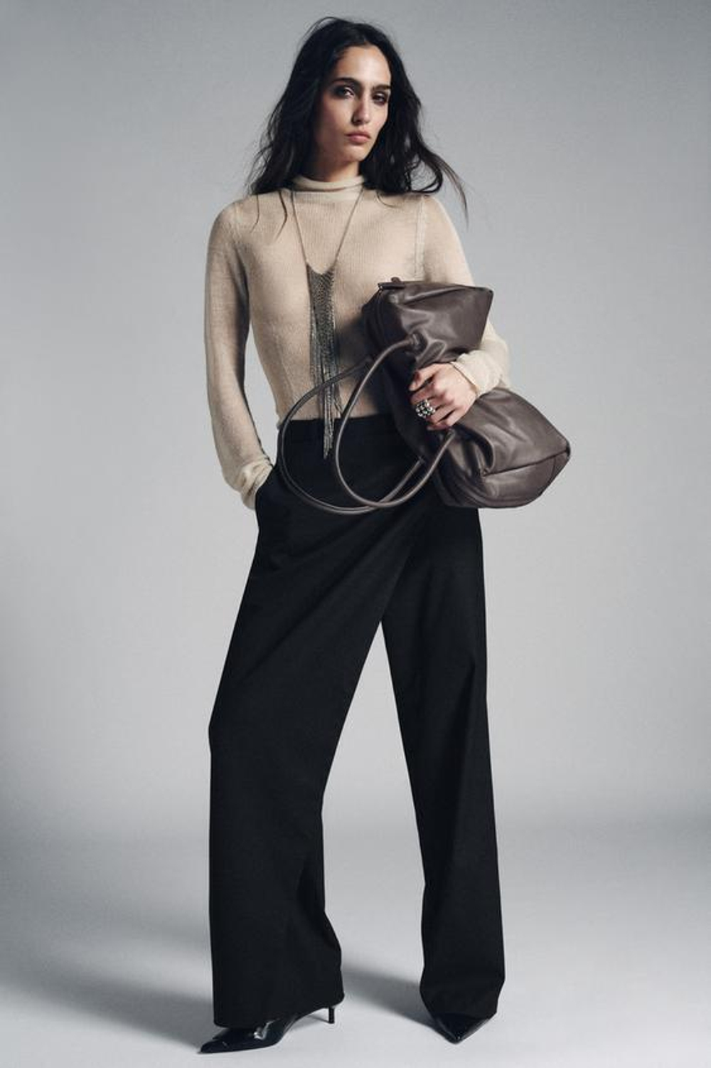 ZARA СУМКА-БОУЛИНГ MAXI ИЗ КОЖИ, СЕРЫЙ