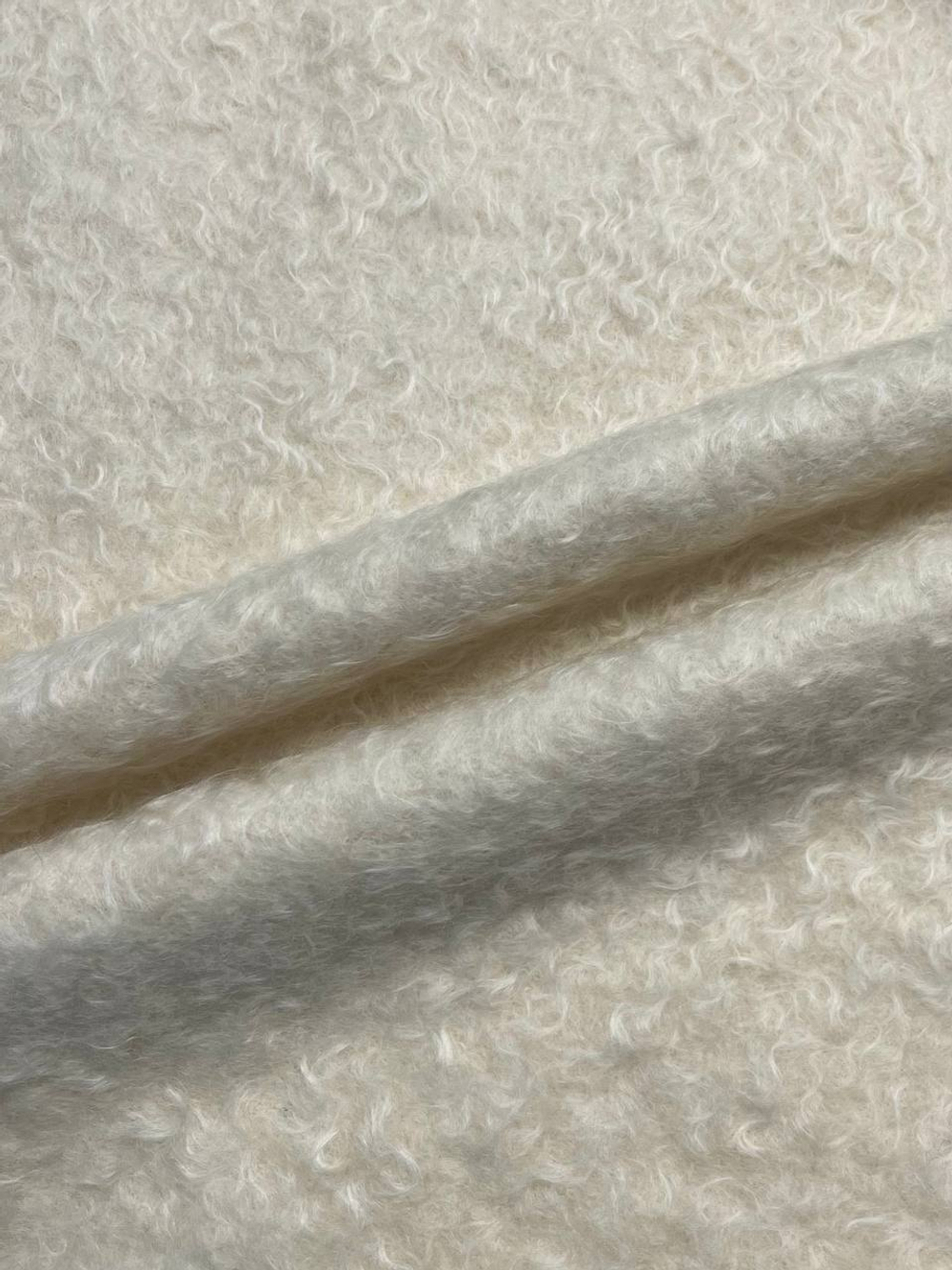 Мохер с шерстью, альпакой и п/а Eleventy сливочный