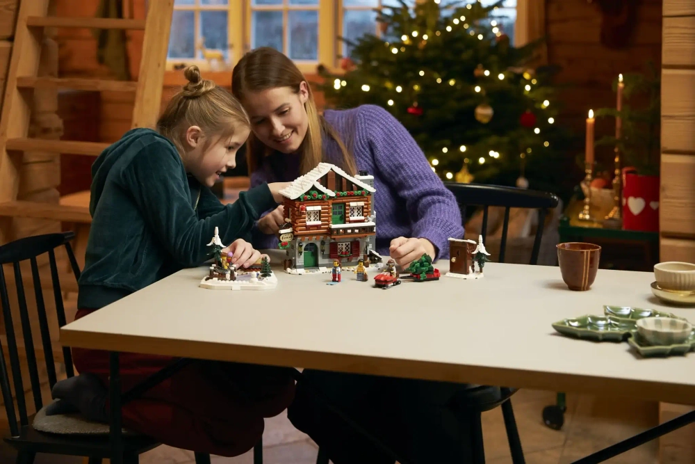 Конструктор LEGO Icons 10325 Альпийский домик