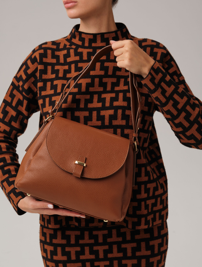 Кожаная сумка Deboro 30737 фундук