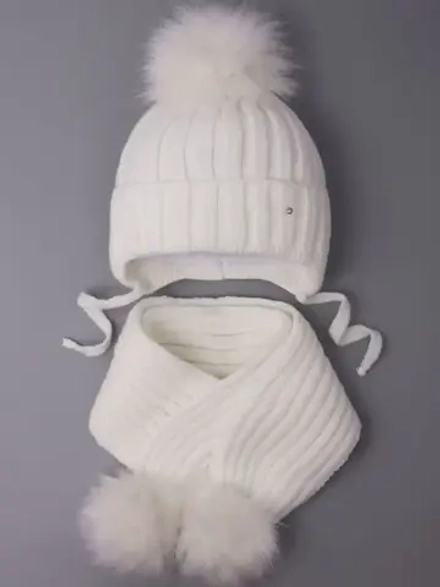 Шапка детская зимняя с помпоном и шарф