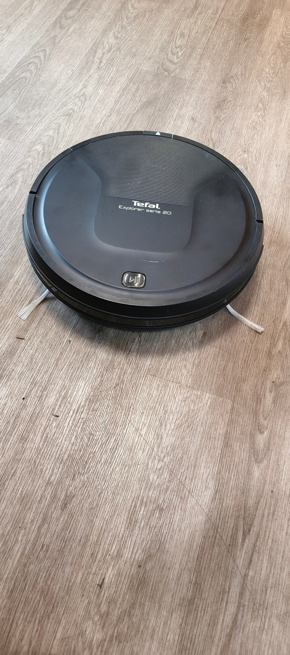 Робот-пылесос Tefal Explorer serie 20