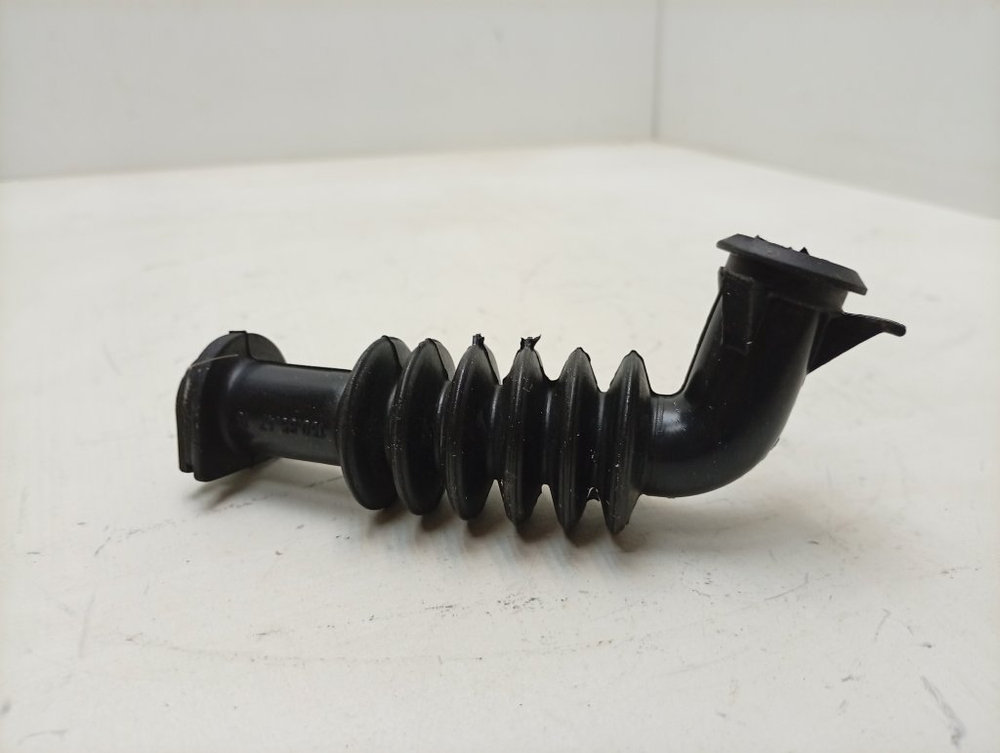 FCS800C кт34 Патрубок "дозатор-бак" для стиральной машины Zanussi 1508547 б/у