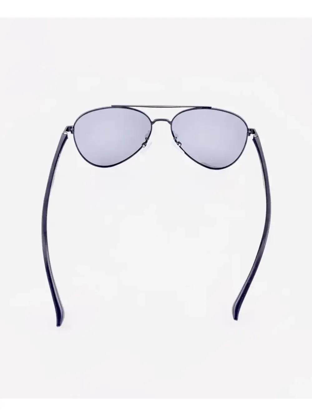 Очки солнцезащитные