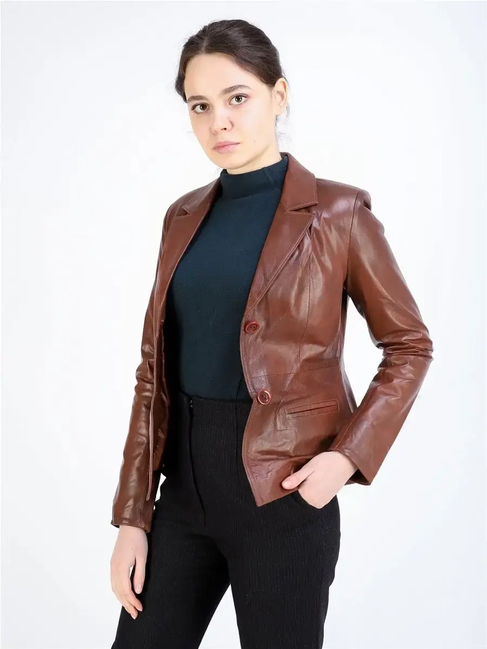 Куртка женская из натуральной кожи