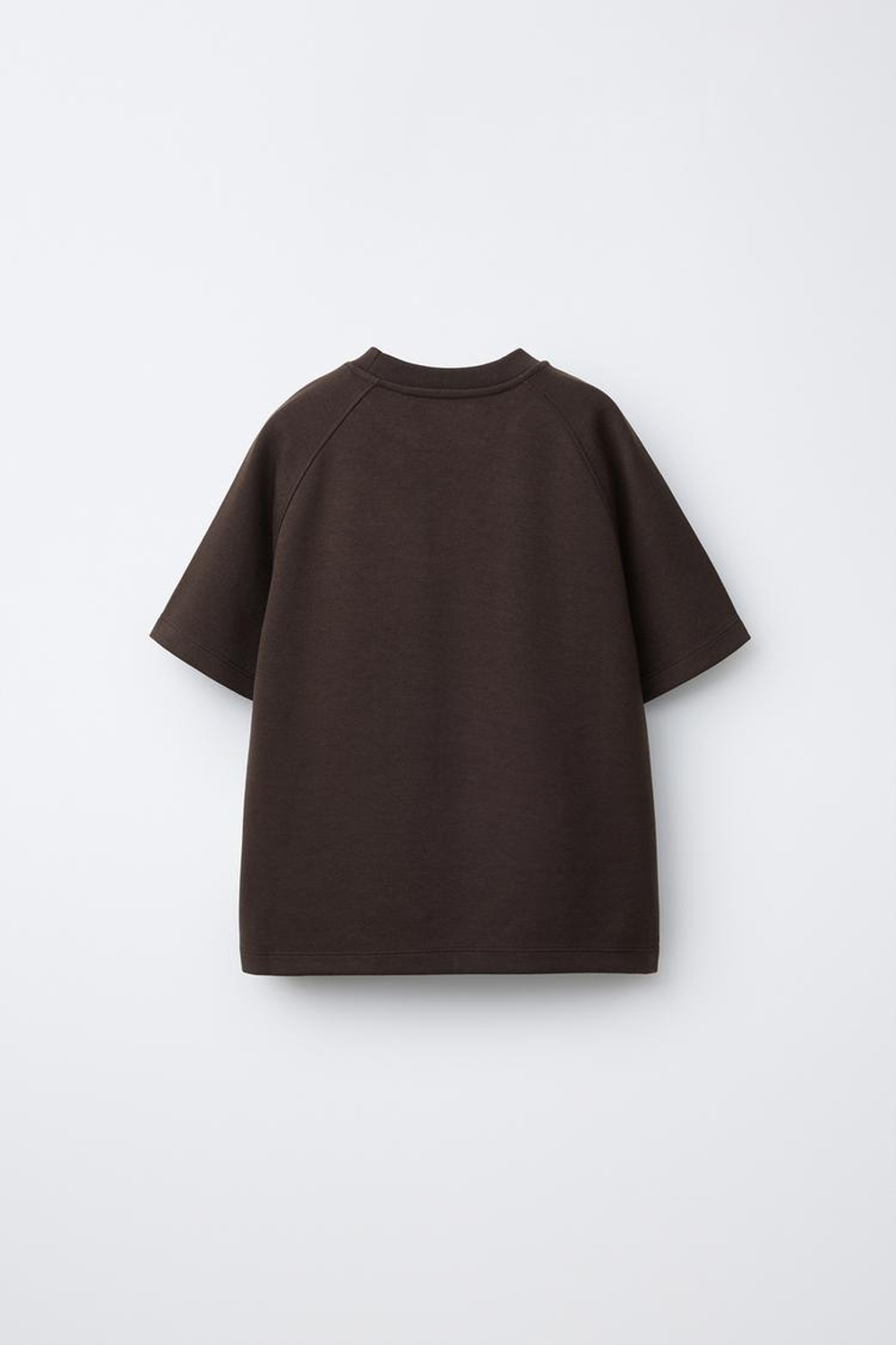 ZARA КОМПЛЕКТ ИЗ ФУТБОЛКИ И ШОРТОВ-БЕРМУДОВ ИЗ ТКАНИ ИНТЕРЛОК С НАДПИСЬЮ, ШОКОЛАДНЫЙ