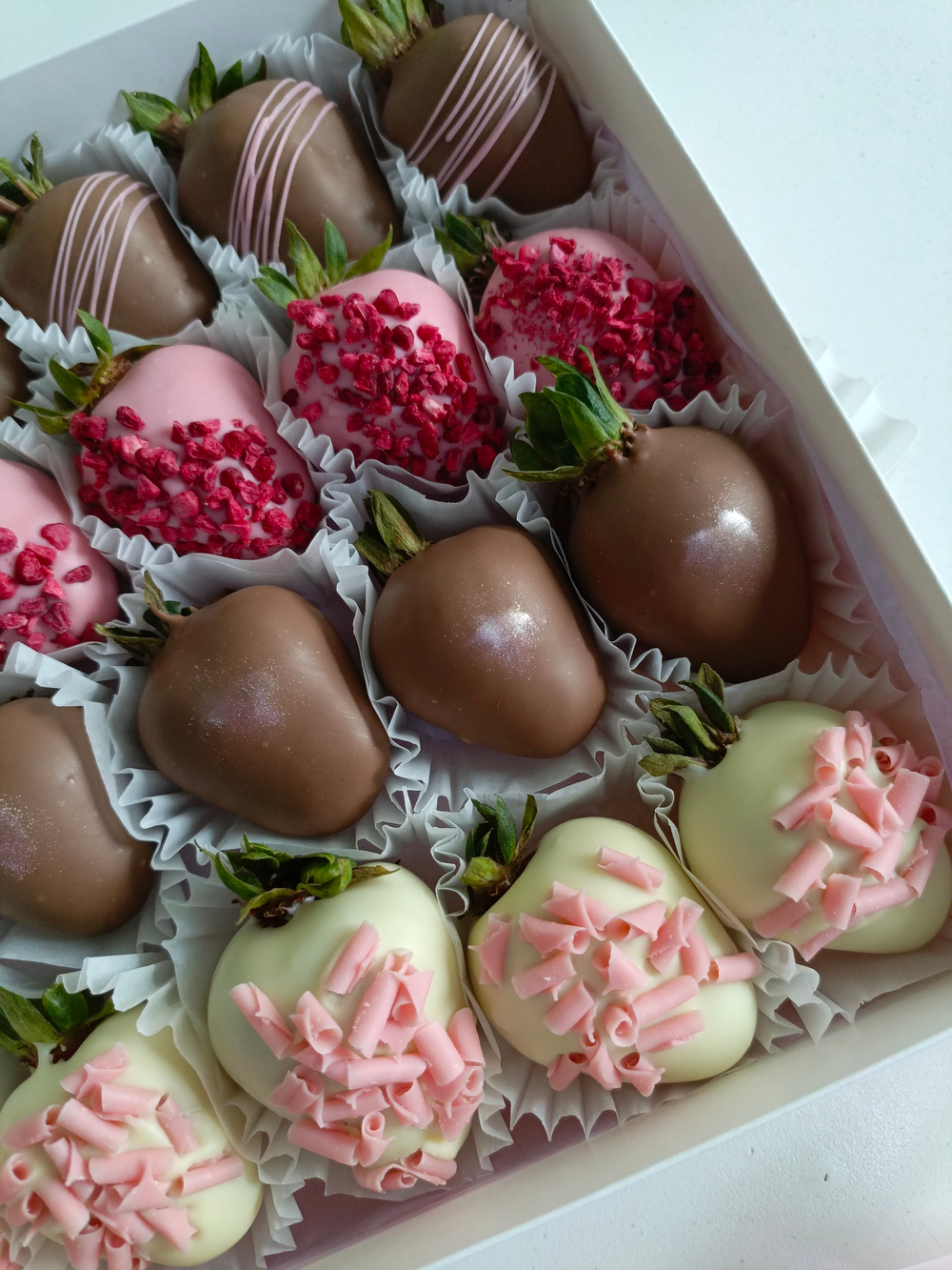 Клубника в шоколаде "Шоколадное трио"