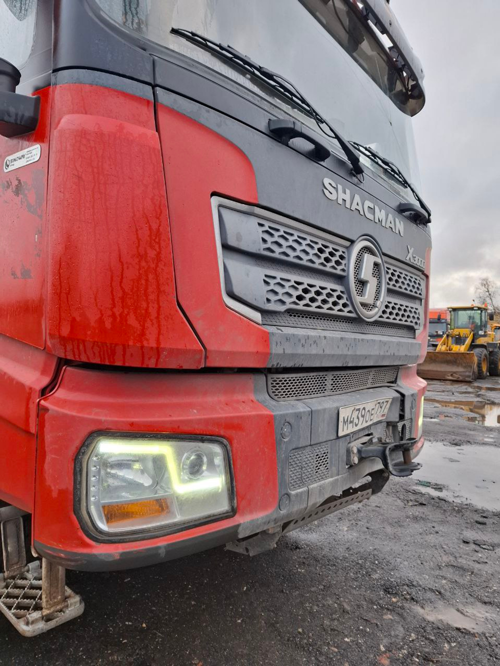 Shacman (Shaanxi) SX* 6x4 Самосвал SX32586T384 (Дизельный, 11,6 л, 430 л.с., МТ)