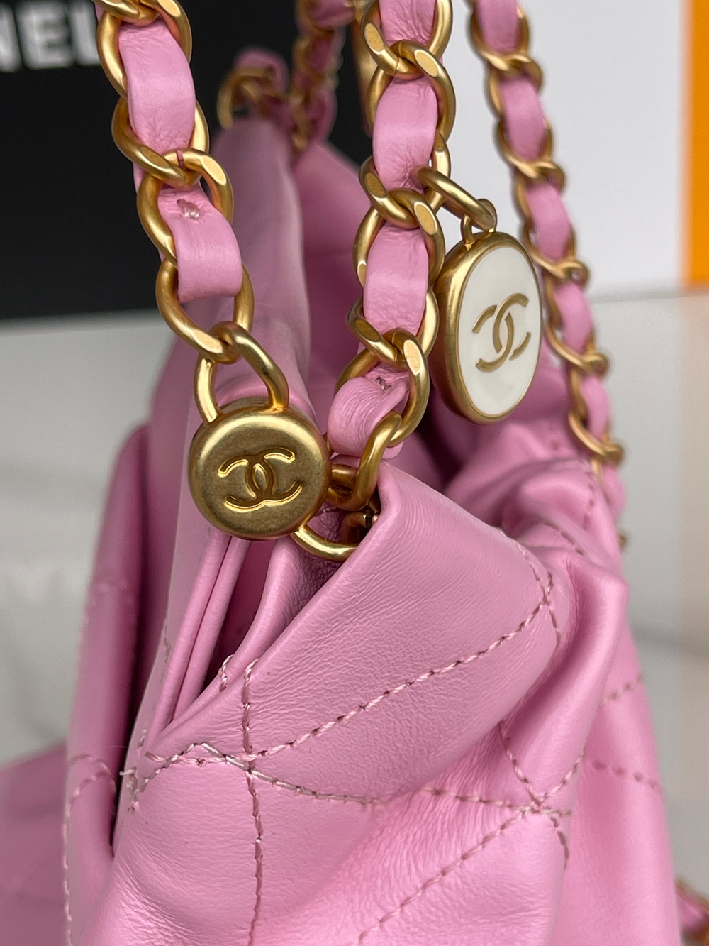 Chane1 Small Bucket Bag 17 cm